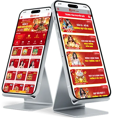 Người chơi đang theo dõi trận đấu và đặt cược trực tiếp trên điện thoại tại lucky8882